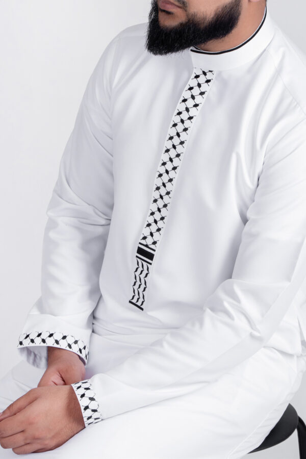 Men's White Thawb With Golden Embroidery - Image 6